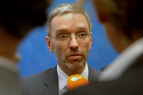 Imagen de la petición:Rücktritt des Bundesinnenministers Herbert Kickl