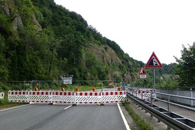 Foto della petizione:Schnelle Aufhebung der Vollsperrung der B83 im Bereich von Steinmühle