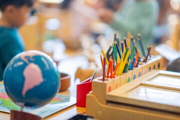 Bild der Petition Schulbücher trotz Ausleihe: Familien in Rheinland-Pfalz zahlen bis zu 620 € pro Schuljahr