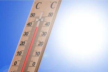 Image of the petition Schule am Siedepunkt - Temperaturprobleme im Dachgeschoss (3. OG) des Gymnasiums Schillerstraße