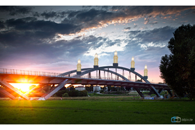 Obrázek petice:Schwibbogen-Beleuchtung auf den Bögen der Waldschlösschenbrücke (Runde 2)