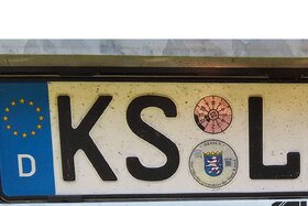 Bild der Petition: Seit 2014 keine Anpassung der Verwarnungsgelder für das Fahren mit abgelaufener TÜV-Plakette