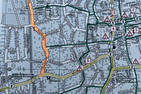 Bild der Petition: Sicher zur Schule und zu Freizeitangeboten – Querungshilfe für die Riedstraße