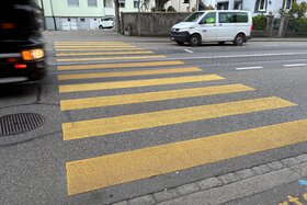 Lūgumraksta attēls: Sichere Strassenübergänge in Birsfelden