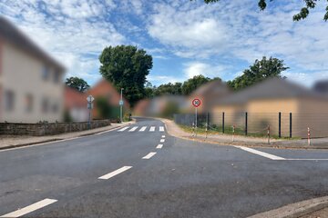 Bild der Petition Sicherer Schul- und Kindergartenweg in Schloß Ricklingen – sichere Querung jetzt!