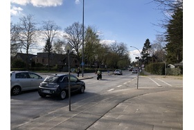 Bild der Petition: Sicherer Straßenübergang mit Fußgängerampel am Berner Stieg/Fasanenweg in Hamburg-Rahlstedt