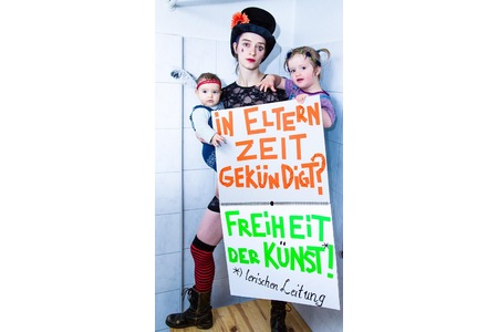 Kuva vetoomuksesta:Soziale Ungerechtigkeit am TheaterErlangen-Schauspielerin erfährt direkt nach Elternzeit Vertragsaus