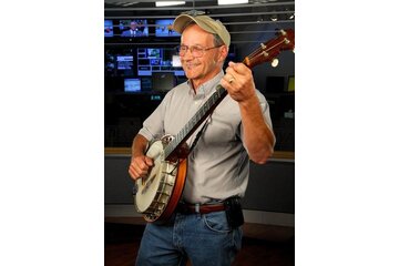 Imagen de la petición Stop the Cancellation of WBOC's "Travels With Charlie" TV Show