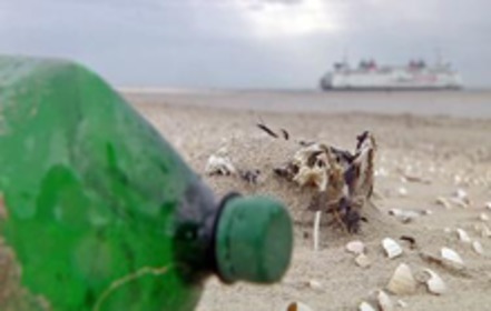 Petīcijas attēls:Stoppen Sie die Plastikbedrohung-Zwangsabgabe für Plastiktüten
