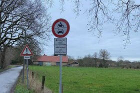 Slika peticije:Stoppt den Durchfahrtsverkehr zwischen Markweg und Schiffahrter Damm im Naherholungsgebiet!