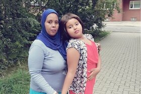 Bild der Petition: Stoppt die Abschiebung meiner Mama! #mamadarfbleiben