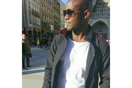 პეტიციის სურათი Stoppt die Abschiebung von Seydou Kamiss bevor es zu spät ist!!!