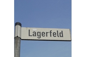 Photo de la pétition :Straße “Lägerfeld“ in “Karl Lagerfeld Straße“ umbenennen