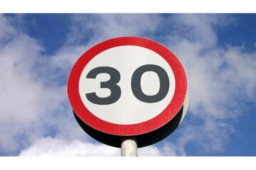 Bild der Petition Tempolimit 30 km/h für Friedenstraße Lauchhammer Ost