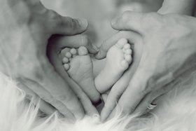 Bild der Petition: Trotz Coronavirus - Wir brauchen unsere Partner bei der Geburt!