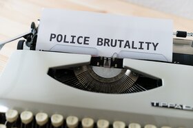 Bild der Petition: Unabhängige Polizeikontrollstelle jetzt!