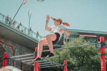 Image of the petition Une barre de traction en plus pour un parc plus sportif à la Jetée