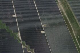 Foto van de petitie:Verbot von Solarparks auf landwirtschaftlichen Flächen