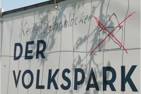 Kép a petícióról:No a quitar más terreno al Volkspark Potsdam