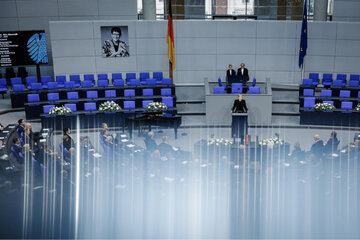 Image of the petition Verpflichtenden ärztlichen Arbeitsunfähigkeitsbescheinigung für Mitglieder des Deutschen Bundestages
