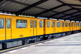 Bild der Petition: Volle steuerliche Absetzbarkeit aller personalisierten ÖPNV, Bahn- und Busfahrkarten