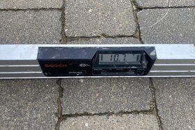 Picture of the petition:Voor rolstoel gebruikers, de nieuwe voetpaden vlak te plaatsen en groenvrij in Vlaams gewest.