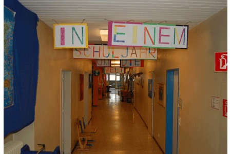 Kuva vetoomuksesta:Weiterführung des Schulversuches am ISZ Traun