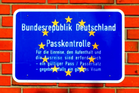 Foto van de petitie:Wiedereinführung der Grenzkontrollen an den EU-Binnengrenzen