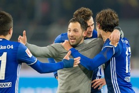 Kép a petícióról:Wiedereinsetzung Domenico Tedescos als Cheftrainer auf Schalke