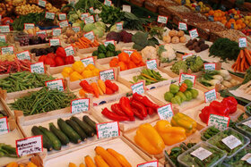 Image of the petition: We have a right to know whether pesticides have been used on our food.