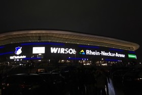 Bilde av begjæringen:Wir wollen die Rhein-Neckar-Arena zurück!