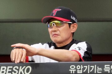 Image of the petition Youm Kyoung-youb, Best Players Son Ju-young and Yoo Young-chan