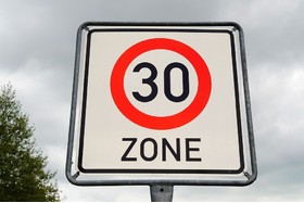Foto della petizione:Zone 30 im gesamten Ort Breit! Für die Sicherheit unserer Kinder!