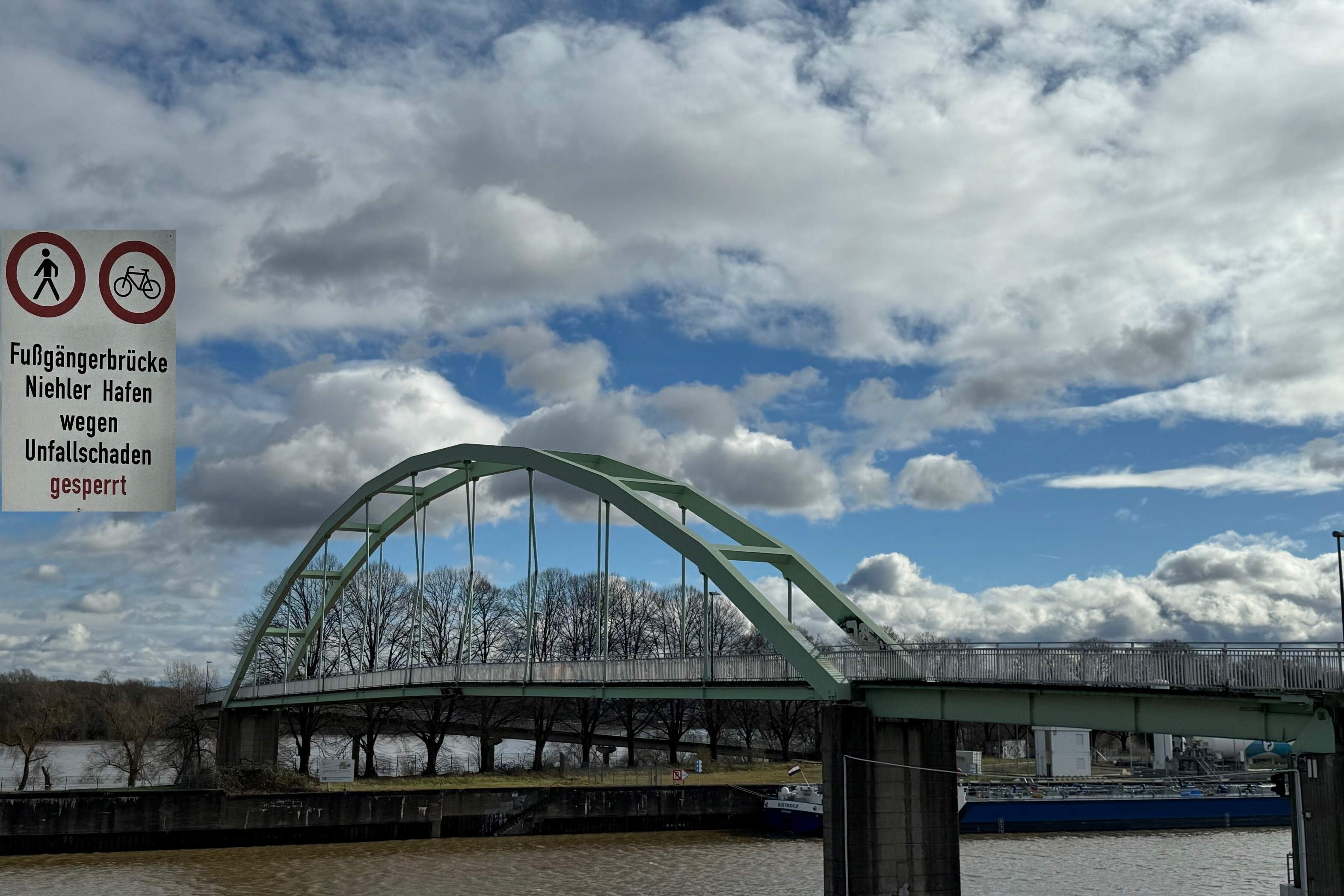 Die Niehler Hafenbrücke wird repariert!