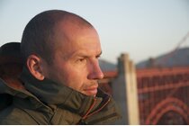 Image of Dirk Simon