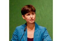 Image of Sandra Detzer