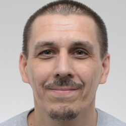 Robert ZAMBACH-ის პროფილის სურათი