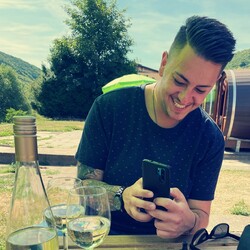 Kullanıcının profil fotoğrafı 